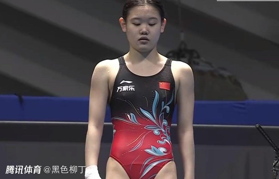 欧美亚洲免费久久久